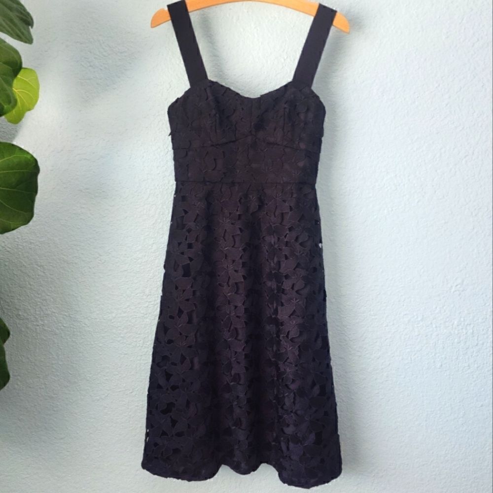 J crew lace dress sleeveless fully lined fit and flare midi dress